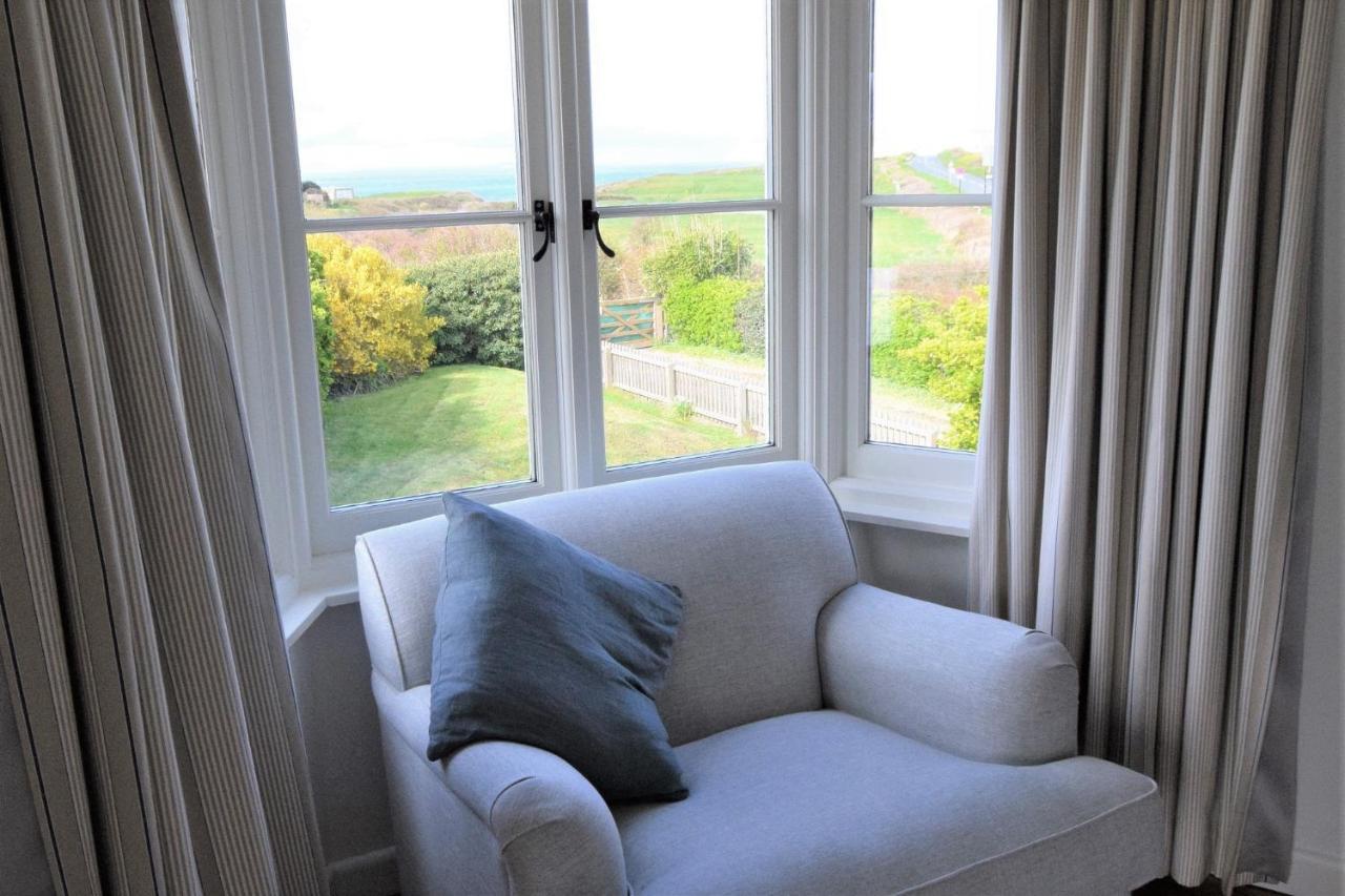 Greystone Cottage - Sea Views, Short Stroll To A Beautiful Sandy Beach Brook  المظهر الخارجي الصورة