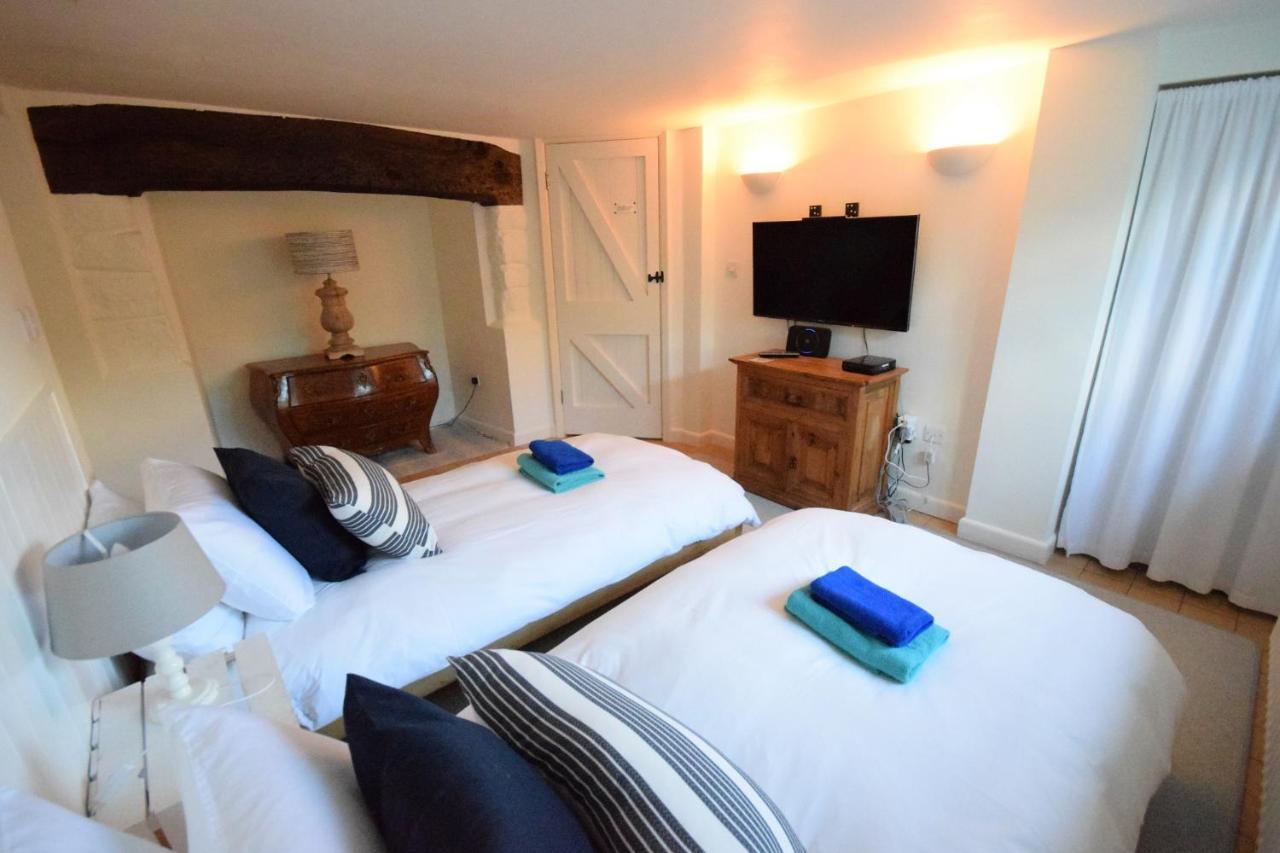 Greystone Cottage - Sea Views, Short Stroll To A Beautiful Sandy Beach Brook  المظهر الخارجي الصورة
